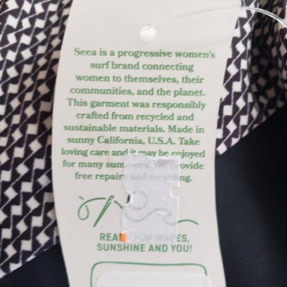 SOLD Seea Womens Top XS Doheny Rash Guard Black Colorblock Raglan Sleeve NEW - Picture 11 of 13